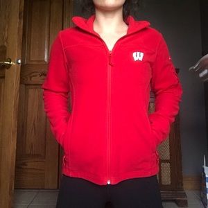 Columbia Wisconsin zip up